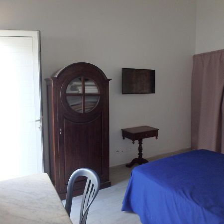 Bed and Breakfast La Marine Ле-Муль Экстерьер фото