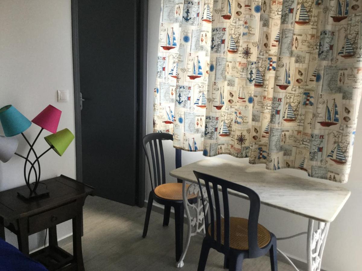 Bed and Breakfast La Marine Ле-Муль Экстерьер фото